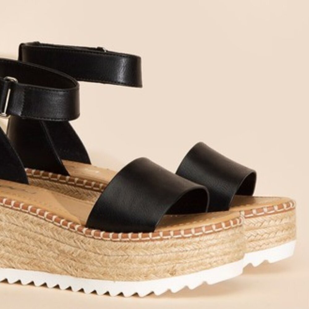 135. Tuckin Black Strappy Platform Sandals - Picture 4 of 4